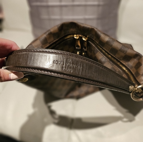 AUTHENTIC Louis Vuitton Duomo Hobo | Damier Ebene | Made in France - Picture 14 of 16